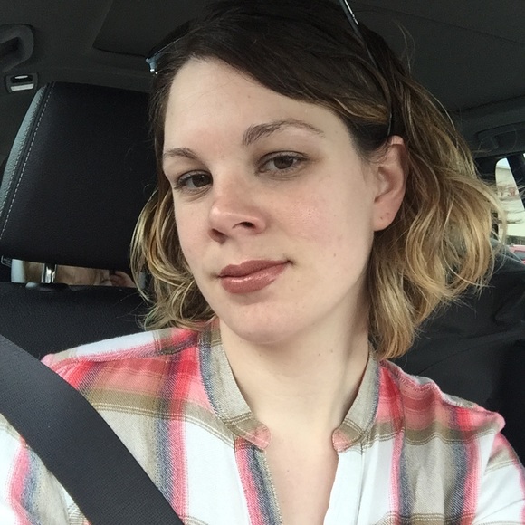 Meet your Posher, Kaitlyn - Picture 1 of 1